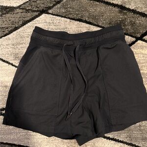 LULULEMON HIGH RISE DANCE STUDIO SHORTS